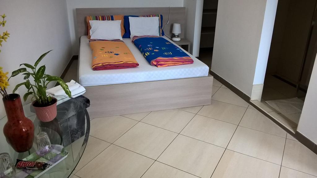 Kazinczy Apartment Kecskemét Rom bilde